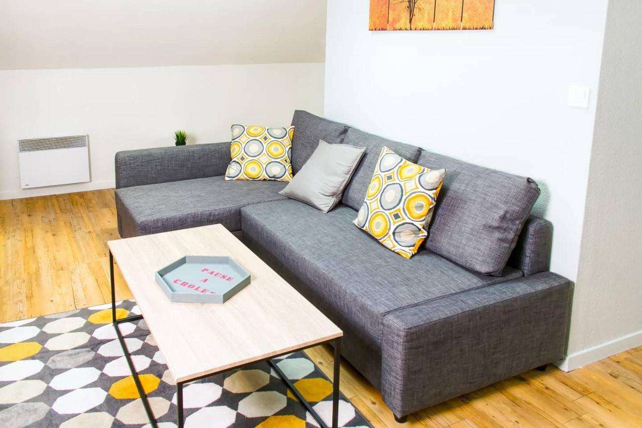 דירות T3 Duplex Hypercentre Cholet Logement Entier 3 Lits מראה חיצוני תמונה